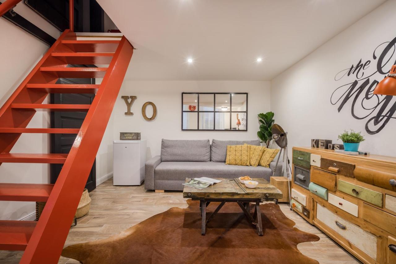 Bohemic Apartment Terrace & Jakuzzi & Sauna